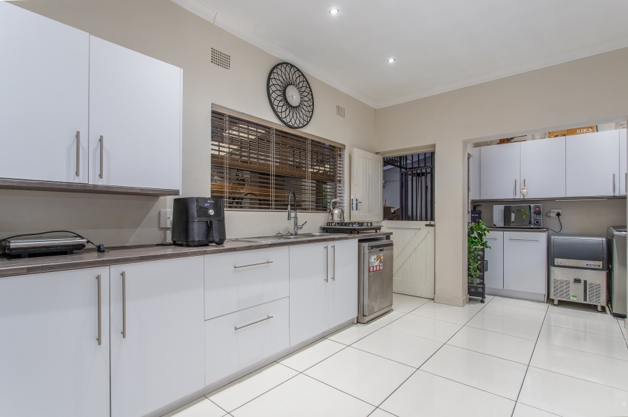 3 Bedroom Property for Sale in Courtrai Western Cape